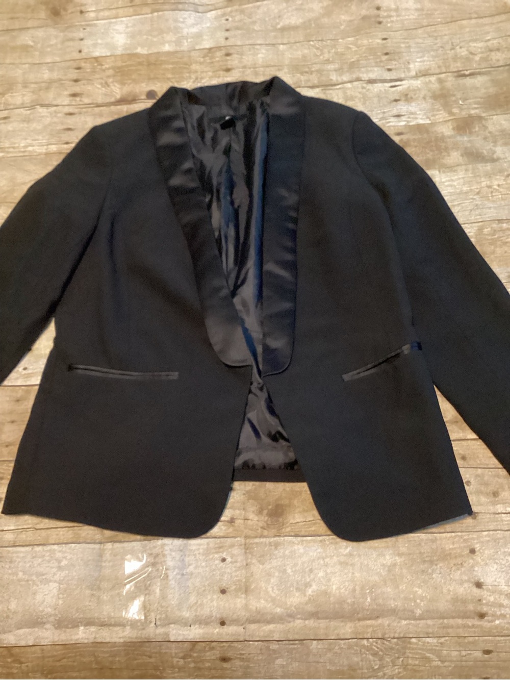 H&M Black Satin-Trim Blazer